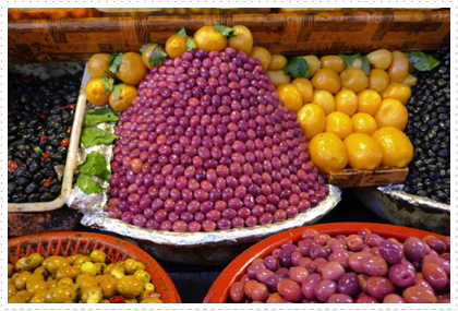 Olives beautifully presented, Mekn&egrave;s